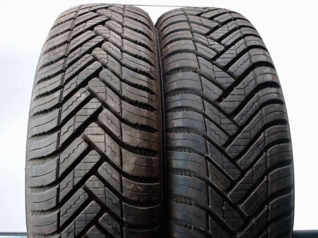 Paire de pneus HANKOOK KINERGY 4S 2 155 65 14 75 T