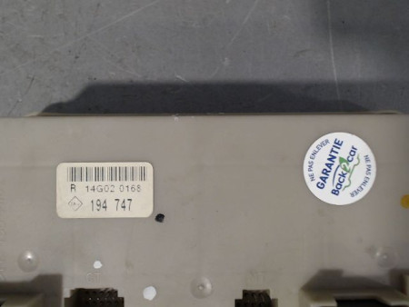 BOITE A FUSIBLES RENAULT CLIO III 2005-