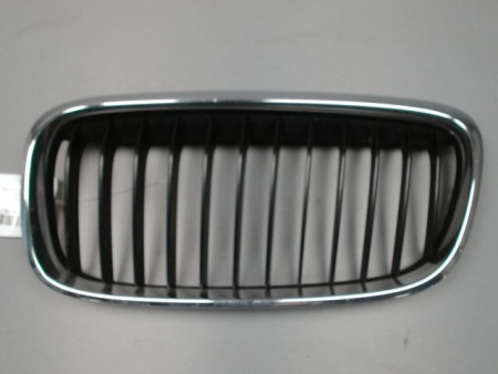 GRILLE CALANDRE GAUCHE B.M.W. SERIE 2