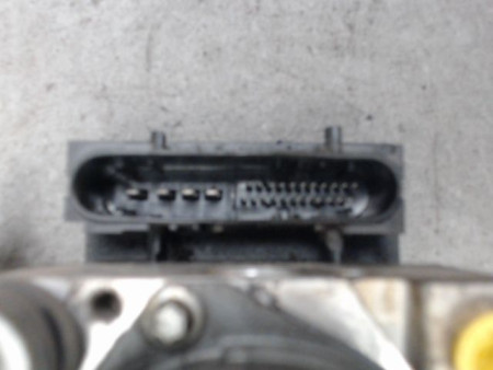 UNITE HYDRAULIQUE ABS RENAULT CLIO