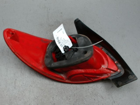 FEU ARRIERE DROIT PEUGEOT 206+ 2009-