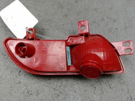 FEU DE PARE-CHOC ARRIERE DROIT PEUGEOT 206+ 2009-