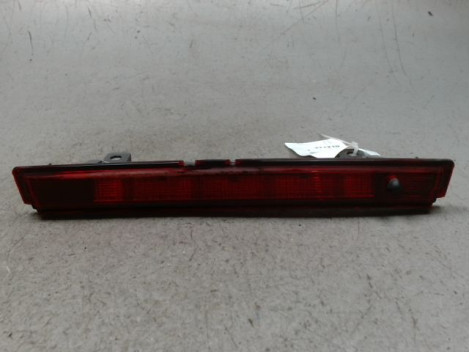FEUX STOP SUPPLEMENTAIRE RENAULT CLIO IV 2012-