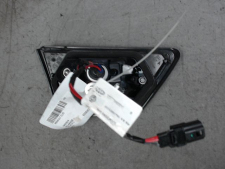 FEU ARRIERE INTERIEUR DROIT RENAULT CLIO