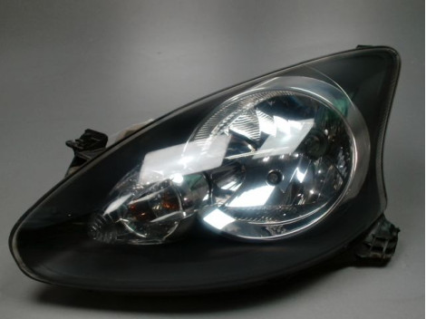 PHARE GAUCHE TOYOTA AYGO 5P