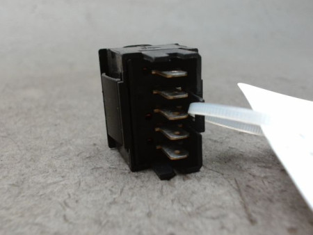 COMMANDE LEVE-GLACE PORTE AVG CITROEN BERLINGO BREAK 2002-