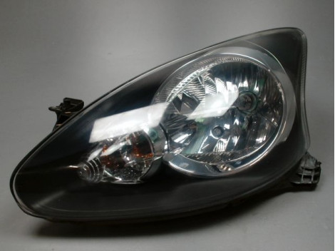 PHARE GAUCHE TOYOTA AYGO 5P