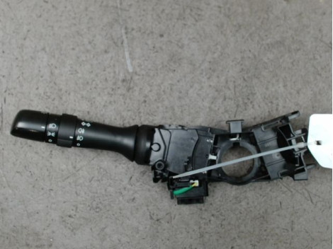 COMMANDE CLIGNOTANT PEUGEOT 108