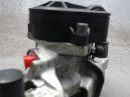 ETRIER DE FREIN ARRIERE DROIT FORD FOCUS
