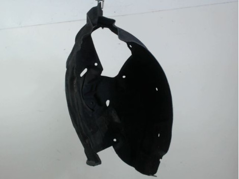 PARE-BOUE AVANT GAUCHE RENAULT MEGANE