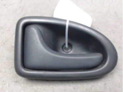 POIGNEE INTERIEURE PORTE AVANT GAUCHE RENAULT CLIO II PH.2 01-06