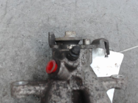 ETRIER DE FREIN ARRIERE DROIT RENAULT CLIO III ESTATE 2008-
