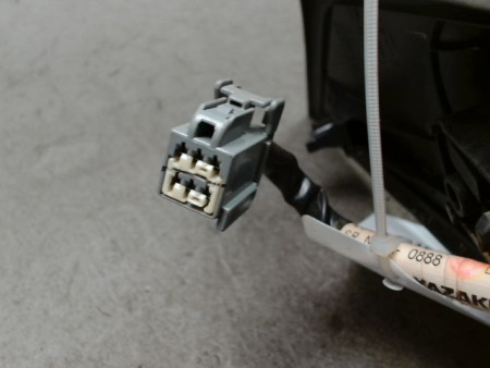 RETROVISEUR EXTERIEUR ELECTRIQUE GAUCHE FORD FOCUS SW 2005-2007