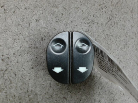 COMMANDE LEVE-GLACE PORTE AVG FORD FIESTA 2005-