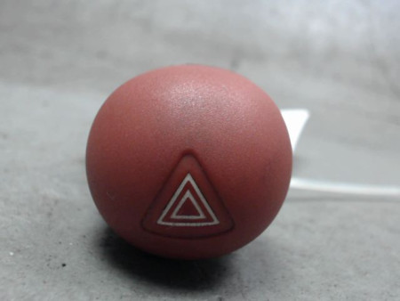 BOUTON DE WARNING RENAULT TWINGO PH.3 2000-2007