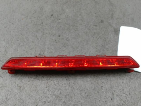 FEUX STOP SUPPLEMENTAIRE KIA SPORTAGE