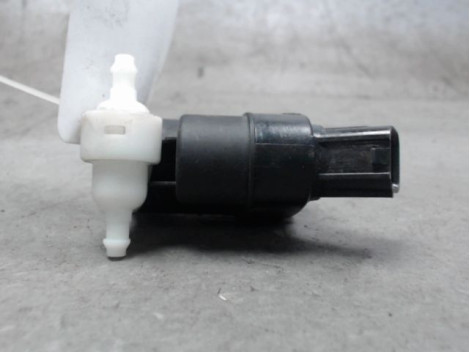 POMPE LAVE-GLACE AVANT KIA SPORTAGE