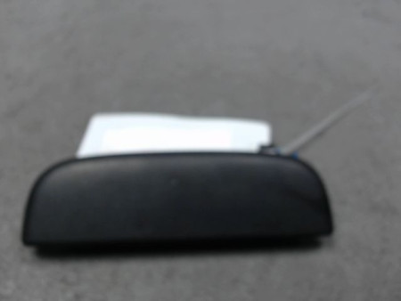 POIGNEE EXTERIEURE PORTE AVANT GAUCHE SUZUKI ALTO 5 PTES