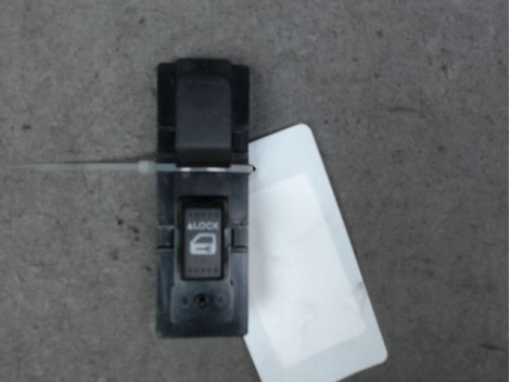 COMMANDE LEVE-GLACE PORTE AVG SUZUKI ALTO 5 PTES