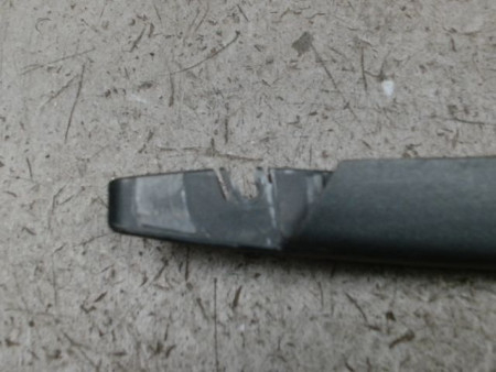 BRAS ESSUIE-GLACE ARRIERE RENAULT CLIO II PH.2 01-06