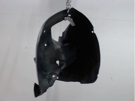 PARE-BOUE AVANT DROIT RENAULT CLIO III 2009-