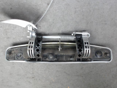 POIGNEE EXTERIEURE PORTE AVANT GAUCHE DACIA DUSTER 2010-