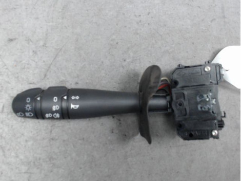 COMMANDE CLIGNOTANT DACIA DUSTER 2010-
