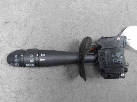 COMMANDE CLIGNOTANT DACIA DUSTER 2010-