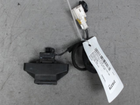 SERRURE HAYON  RENAULT CLIO II PH.2 01-06