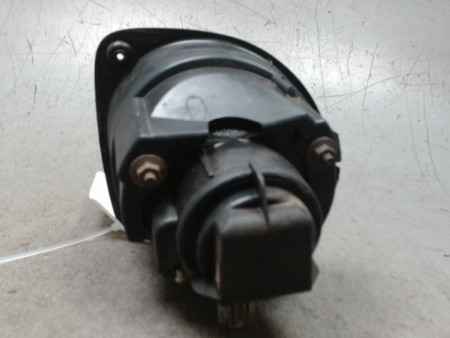 PHARE ANTIBROUILLARD AVANT DROIT RENAULT CLIO II PH.1 98-2001
