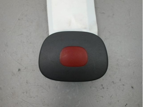 BOUTON DE WARNING RENAULT CLIO II PH.1 98-2001