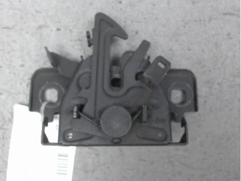 SERRURE CAPOT RENAULT CAPTUR