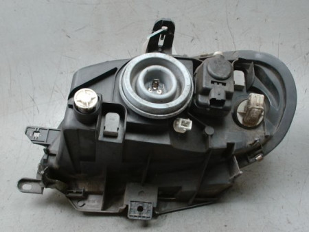 PHARE DROIT CITROEN SAXO