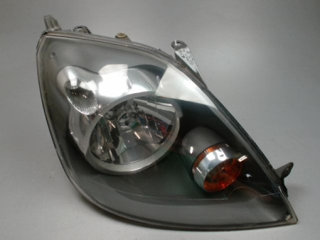 PHARE DROIT FORD FIESTA 2005-