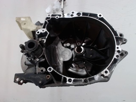 BOITE A VITESSE MECANIQUE PEUGEOT 208 1.6 HDi