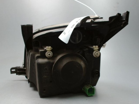 PHARE DROIT FORD FUSION 2005-