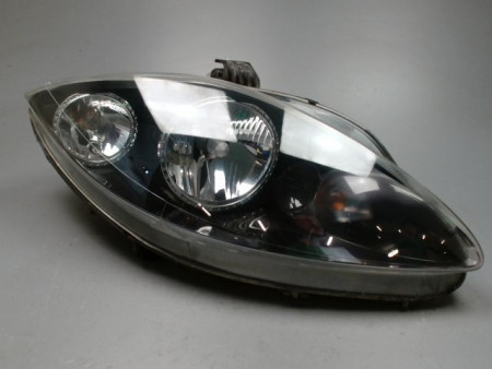 PHARE DROIT SEAT LEON 2005-