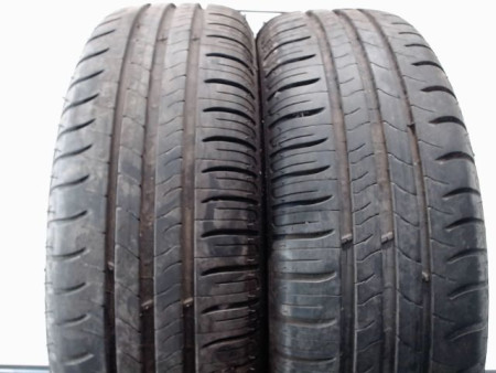 Paire de pneus MICHELIN ENERGY SAVER 175 65 15 84 H