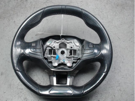 VOLANT DE DIRECTION PEUGEOT 208