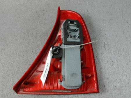 FEU ARRIERE GAUCHE  RENAULT CLIO II PH.2 01-06