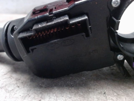 BLOC COMMODOS KIA RIO
