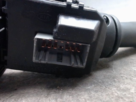 BLOC COMMODOS KIA RIO