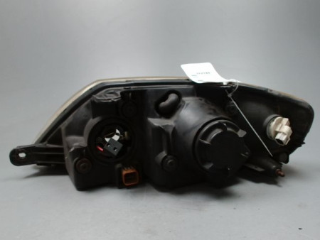 PHARE DROIT HYUNDAI COUPE II -02