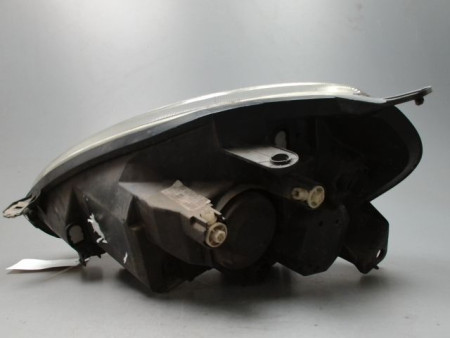 PHARE DROIT FIAT PUNTO