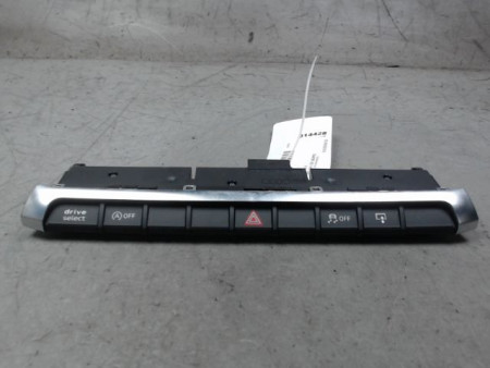 BOUTON DE WARNING AUDI A3
