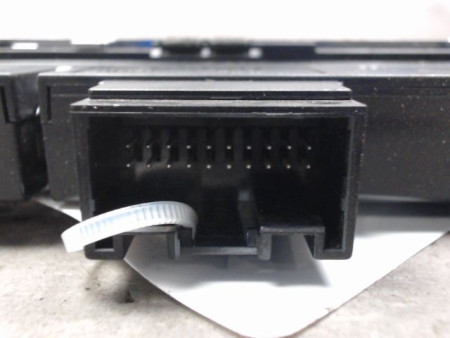 BOUTON DE WARNING AUDI A3