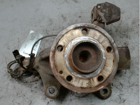 PIVOT AVANT DROIT MERCEDES VITO