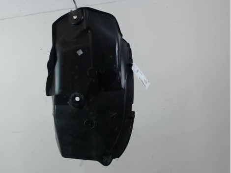 PARE-BOUE ARRIERE DROIT DACIA SANDERO