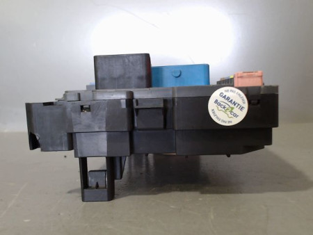 BOITE A FUSIBLES CITROEN C4 2010-