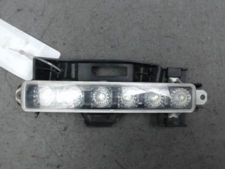 FEUX POSITION GAUCHE PEUGEOT 108